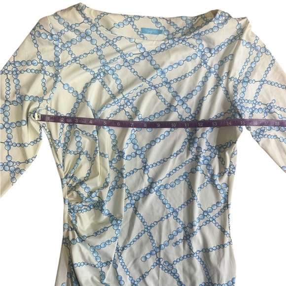 J. McLaughlin White and Blue Chain Print Dress Size Small Ruched 3/4 Sleeve - Picture 4 of 8